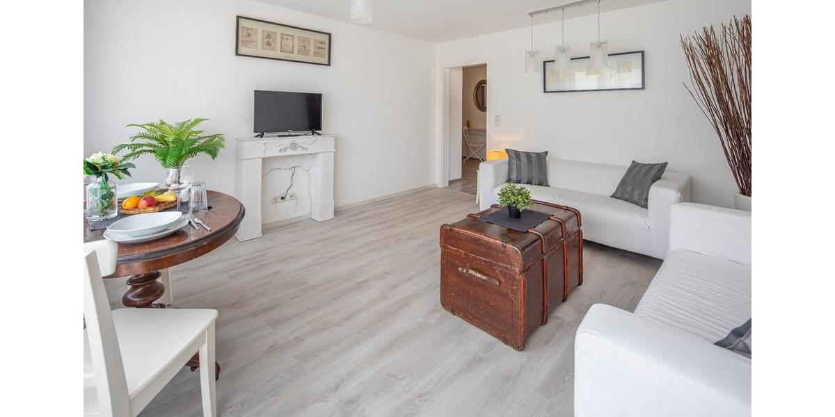 Etagenwohnung Stuttgart Neuwirtshaus - 2 Zimmer, 52 m&sup2;, 1.050&euro; | Angebot:25942982