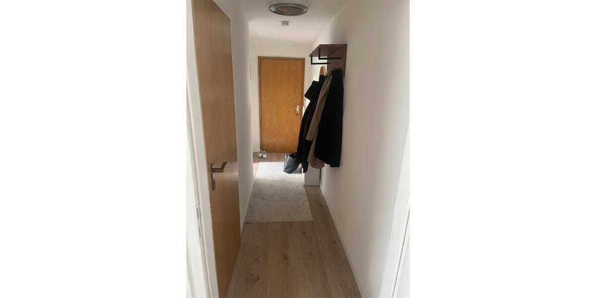 Etagenwohnung Leonberg - 3 Zimmer, 53 m&sup2;, 200.000&euro; | Angebot:27081110