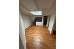 Dachgeschoßwohnung Stuttgart Bad Cannstatt - 5 Zimmer, 145 m&sup2;, 2.660&euro; | Angebot:26384372
