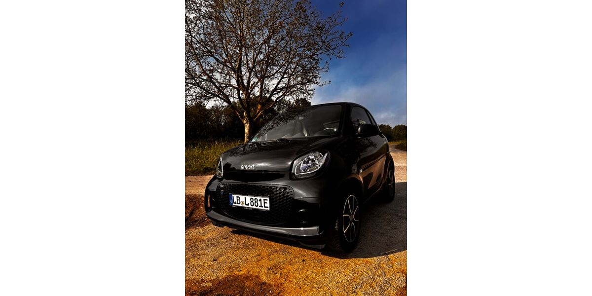 Smart ForTwo 24.200 km 12.700 &euro; Ludwigsburg 71636