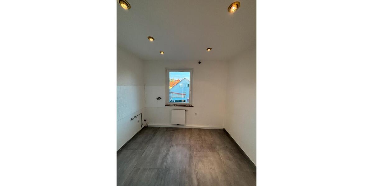 Gewerbeobjekt Illingen - 3 Zimmer, 1 m&sup2;, 250&euro; | Angebot:26165693