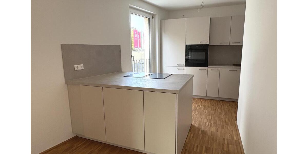 Etagenwohnung Leonberg - 3 Zimmer, 85 m&sup2;, 1.581&euro; | Angebot:23712510
