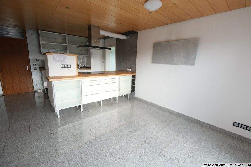 Einfamilienhaus Remseck Hochdorf - 7 Zimmer, 203 m&sup2;, 550.000&euro; | Angebot:25726691