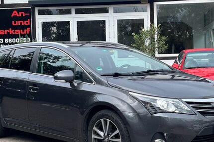 Toyota Avensis 350.000 km 2.990 &euro; Esslingen 73728