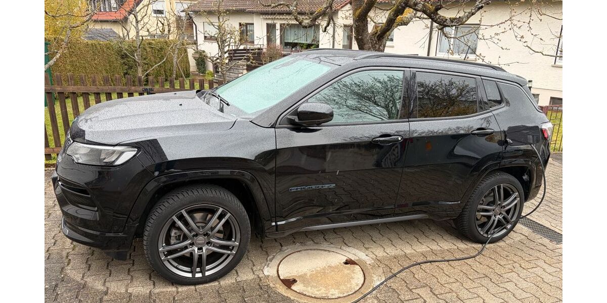 Jeep Compass 62.000 km 21.300 &euro; Leinfelden-Echterdingen, Stetten 70771