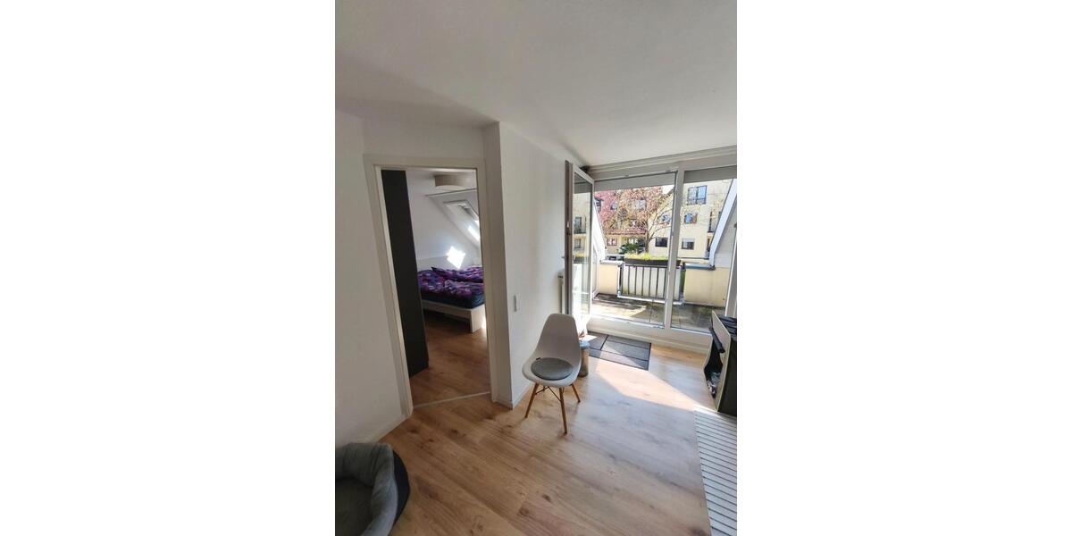 Dachgeschoßwohnung Fellbach Oeffingen - 4.5 Zimmer, 99 m&sup2;, 435.000&euro; | Angebot:26238119