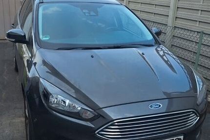Ford Focus 69.605 km 9.850 &euro; Tamm 71732