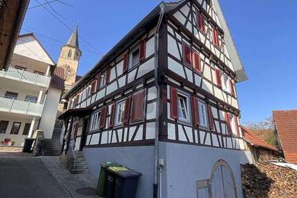 Haus Mühlacker - 7 Zimmer, 142 m&sup2;, 320.000&euro; | Angebot:25920630