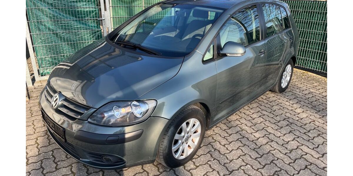VW Golf Plus 210.000 km 3.150 &euro; Weil der stadt 71263
