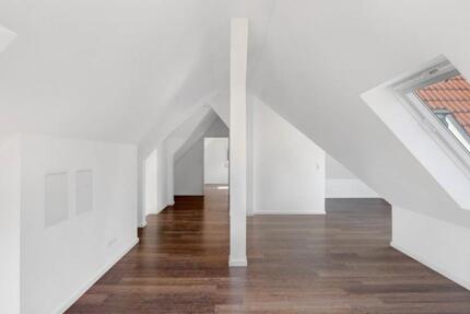 Wohnung Esslingen am Neckar - 2.5 Zimmer, 49 m&sup2;, 800&euro; | Angebot:25989322