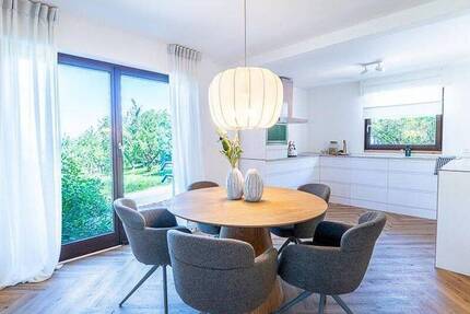Haus Freiberg Beihingen - 7 Zimmer, 203 m&sup2;, 933.000&euro; | Angebot:26867377