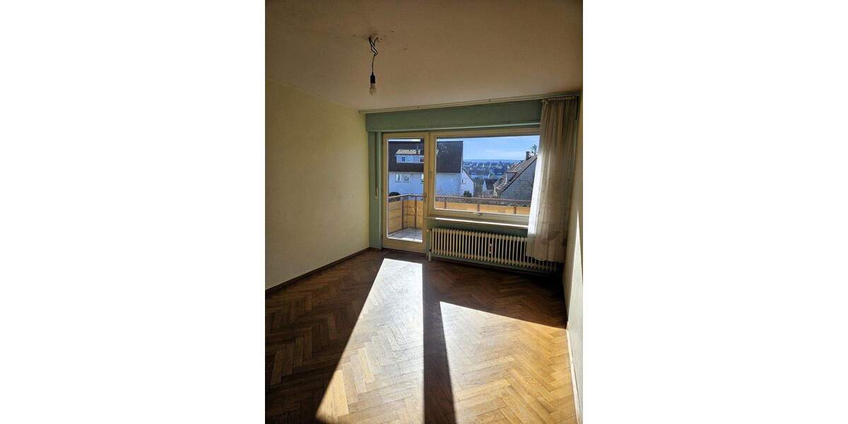 Doppelhaushälfte Stuttgart Weilimdorf - 7 Zimmer, 167 m&sup2;, 649.000&euro; | Angebot:25905875