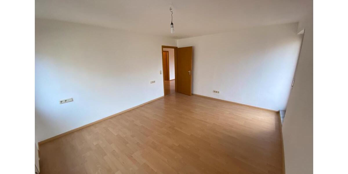 Etagenwohnung Winnenden - 3.5 Zimmer, 86 m&sup2;, 285.000&euro; | Angebot:25940779