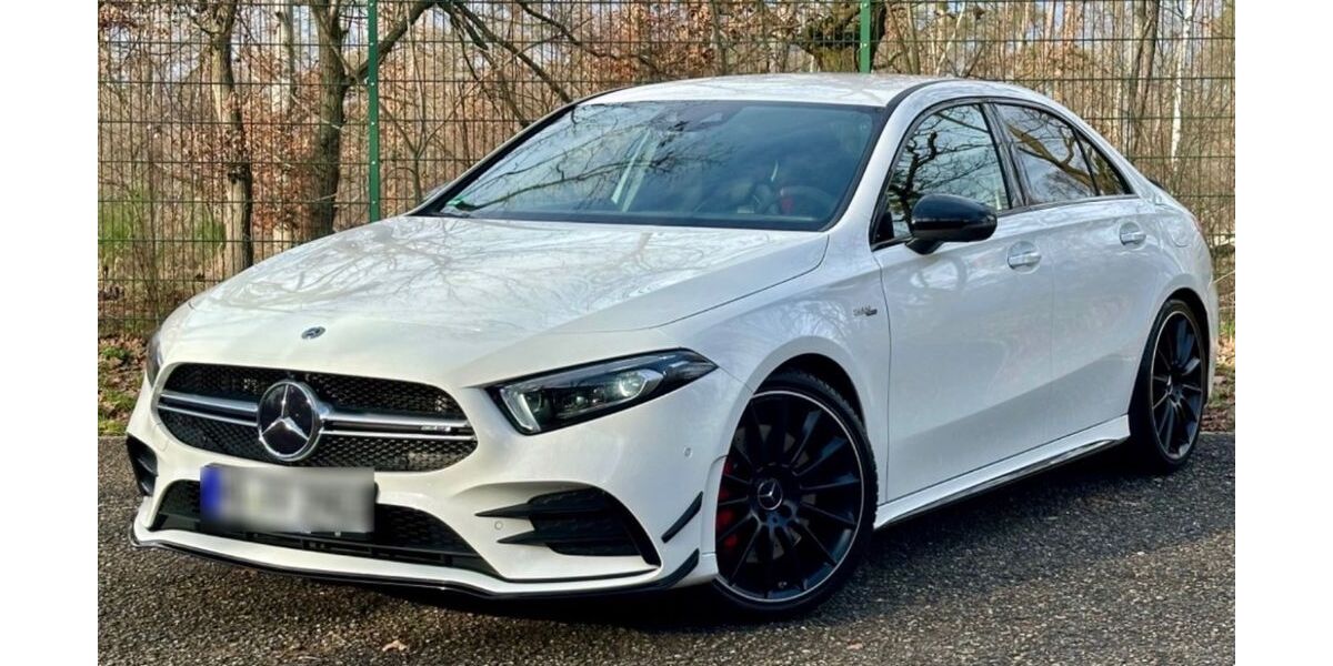 Mercedes-Benz A 35 AMG 44.004 km 37.500 &euro; Backnang 71522