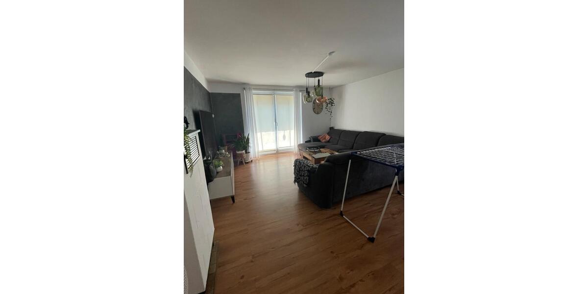 Etagenwohnung Stuttgart Mühlhausen - 4 Zimmer, 97 m&sup2;, 359.000&euro; | Angebot:26987304
