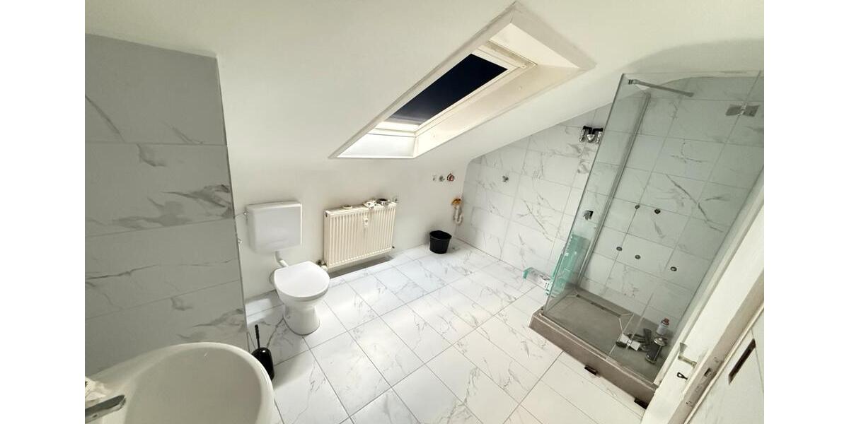Dachgeschoßwohnung Leutenbach - 2 Zimmer, 50 m&sup2;, 750&euro; | Angebot:27576408