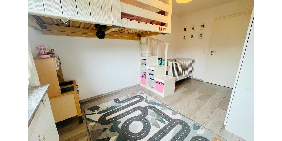 Etagenwohnung Sindelfingen Sindelfingen (Stadt) - 3 Zimmer, 83 m&sup2;, 1.700&euro; | Angebot:24944977