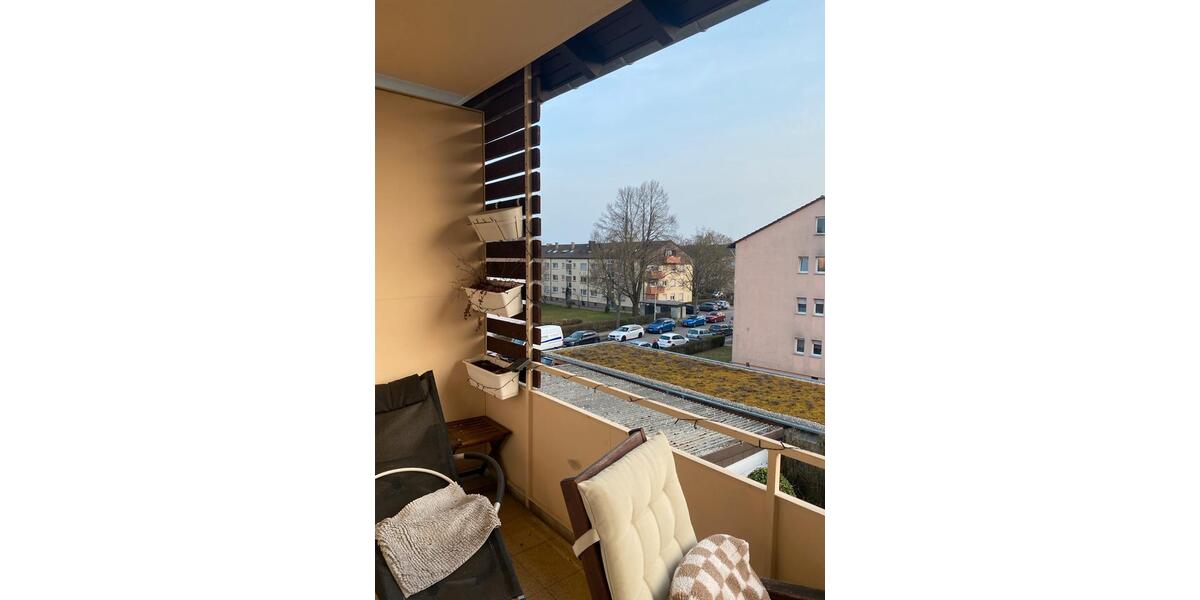 Etagenwohnung Kornwestheim - 2.5 Zimmer, 88 m&sup2;, 1.290&euro; | Angebot:25611452