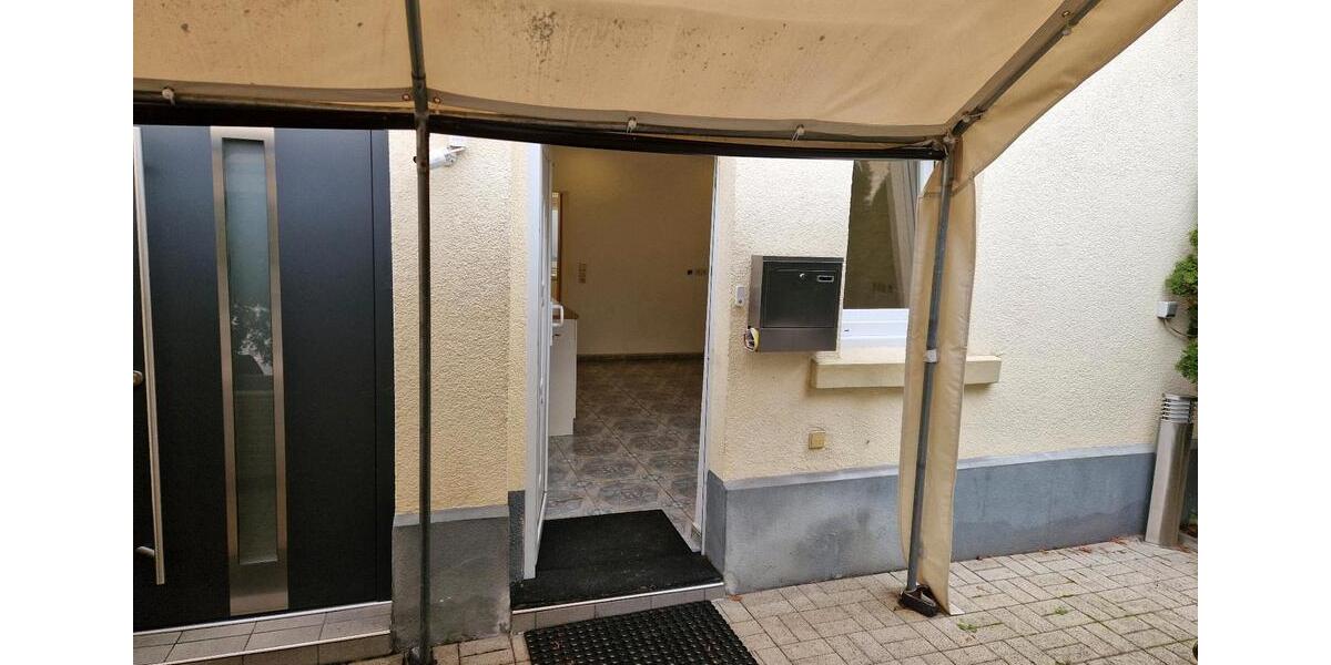 Erdgeschoßwohnung Weinstadt - 1 Zimmer, 30 m&sup2;, 690&euro; | Angebot:26256410