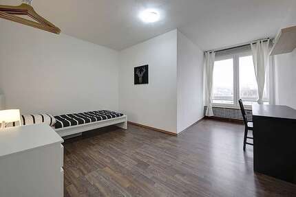 Zimmer Stuttgart Bad Cannstatt - 435&euro; | Angebot:24381513