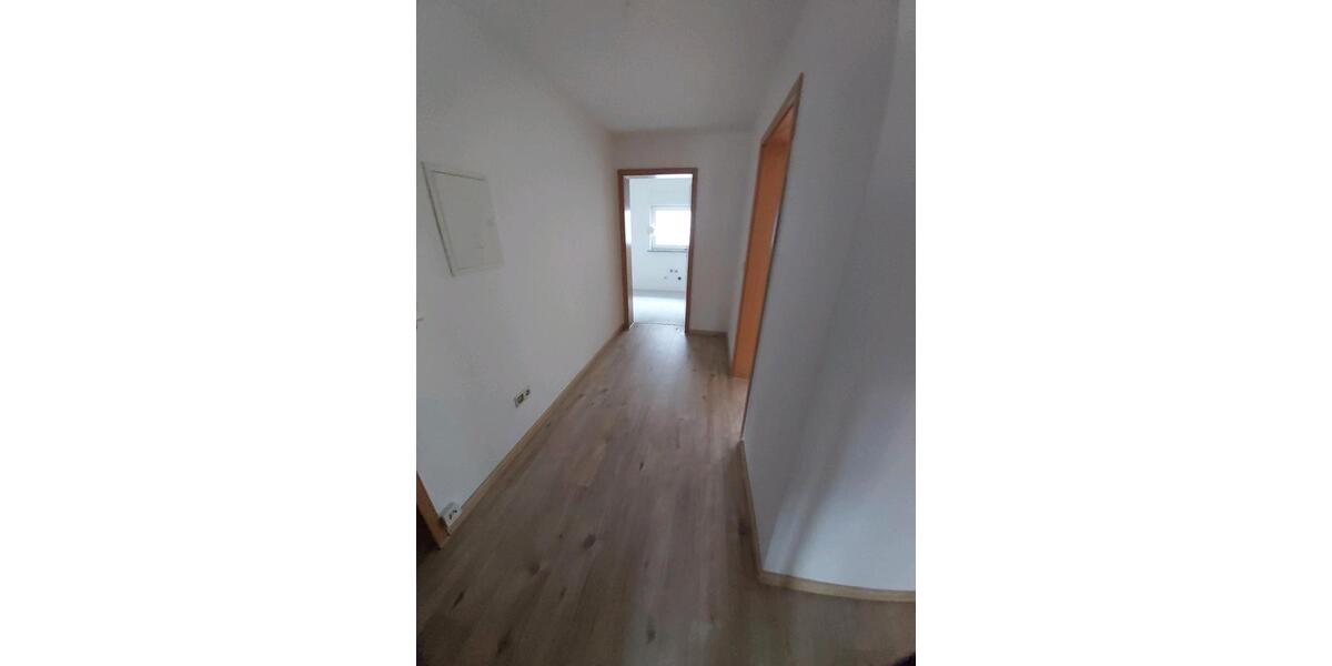 Etagenwohnung Nordheim - 3 Zimmer, 85 m&sup2;, 1.020&euro; | Angebot:25940719