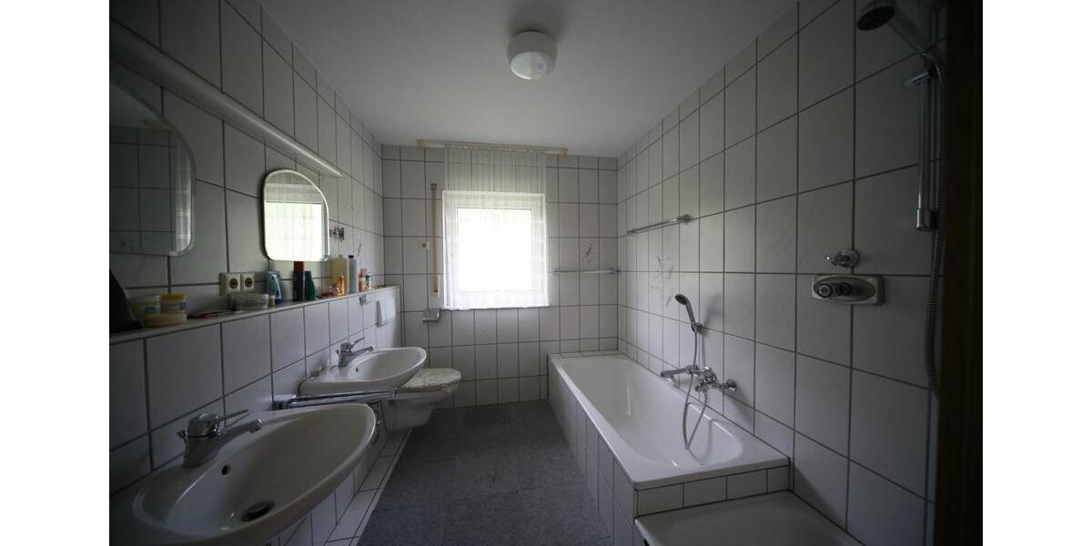 Einfamilienhaus Rudersberg - 7 Zimmer, 165 m&sup2;, 705.000&euro; | Angebot:24783839