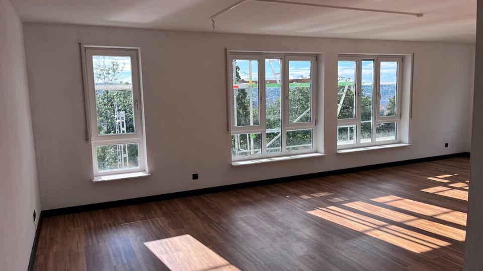 Etagenwohnung Stuttgart Lehen - 2 Zimmer, 85 m&sup2;, 1.280&euro; | Angebot:27587381