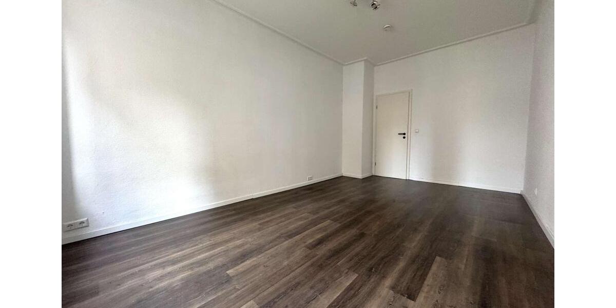 Hochparterre Stuttgart Stuttgart-West - 2 Zimmer, 66 m&sup2;, 1.320&euro; | Angebot:25285060