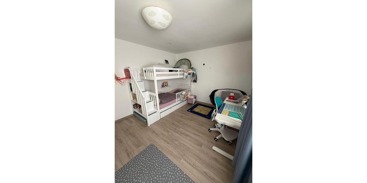 Erdgeschoßwohnung Leinfelden-Echterdingen Echterdingen - 4.5 Zimmer, 100 m&sup2;, 1.550&euro; | Angebot:26648050
