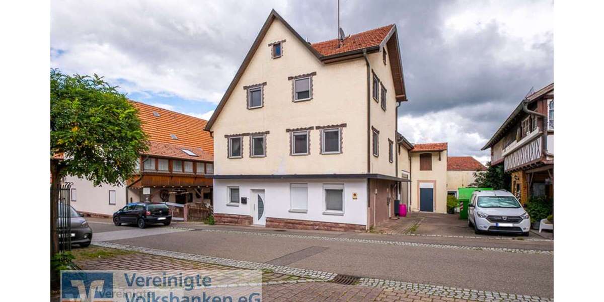Einfamilienhaus Weil der Stadt - 7 Zimmer, 140 m&sup2;, 450.000&euro; | Angebot:25499957