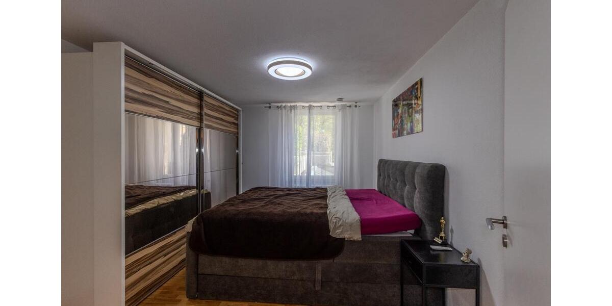 Erdgeschoßwohnung Plochingen - 4 Zimmer, 111 m&sup2;, 449.000&euro; | Angebot:26231097