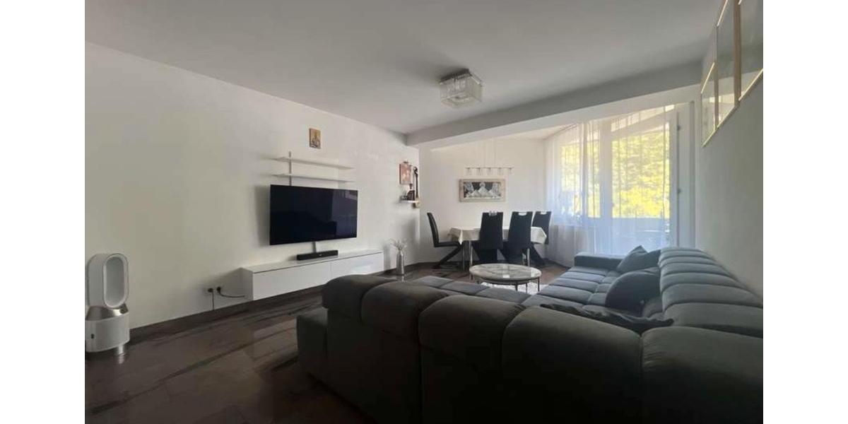 Etagenwohnung Stuttgart Botnang - 2 Zimmer, 63 m&sup2;, 1.200&euro; | Angebot:27554288