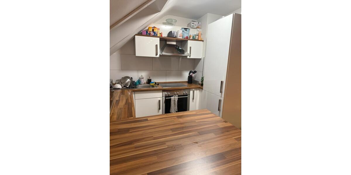 Dachgeschoßwohnung Flein - 3 Zimmer, 70 m&sup2;, 950&euro; | Angebot:25994991