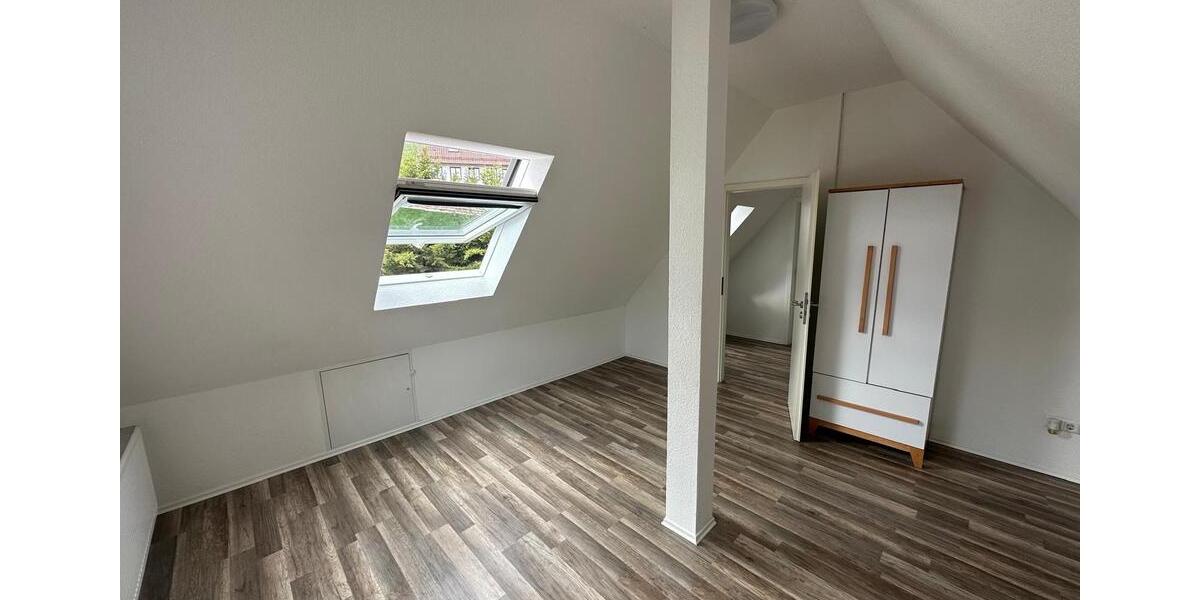 Maisonettenwohnung Esslingen am Neckar Brühl - 5 Zimmer, 125 m&sup2;, 1.650&euro; | Angebot:25843407