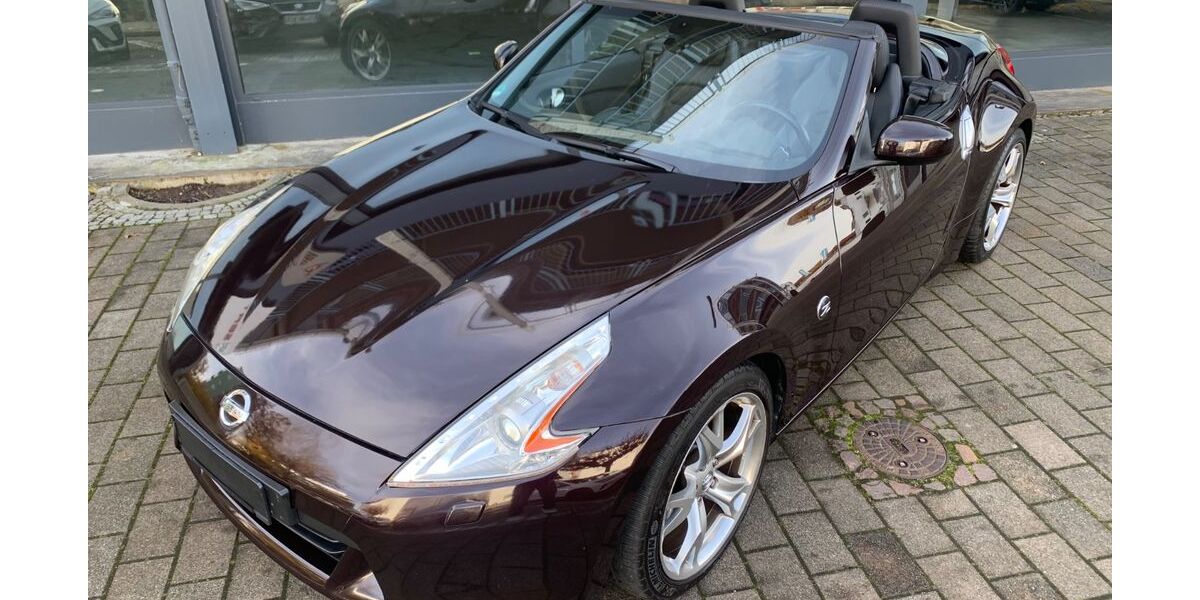 Nissan 370Z 129.420 km 15.990 &euro; Esslingen am Neckar 73734