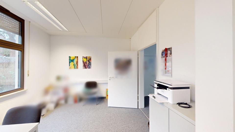 Gewerbeobjekt Sersheim - 1.200&euro; | Angebot:24774902