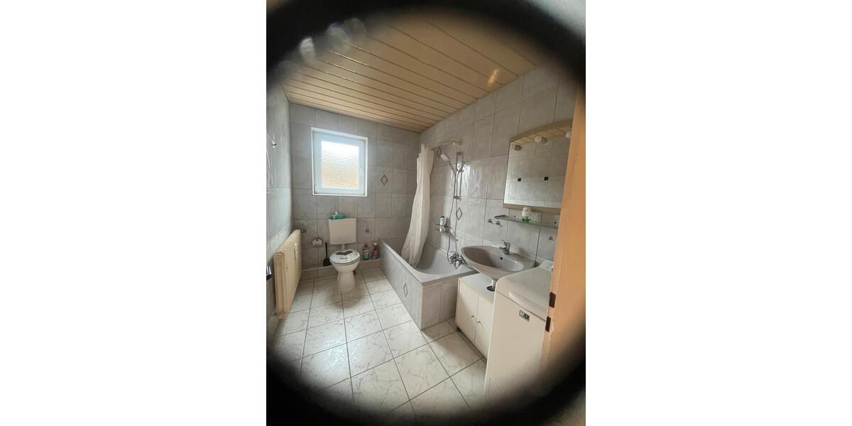 Etagenwohnung Ludwigsburg - 1 Zimmer, 32 m&sup2;, 600&euro; | Angebot:25656021