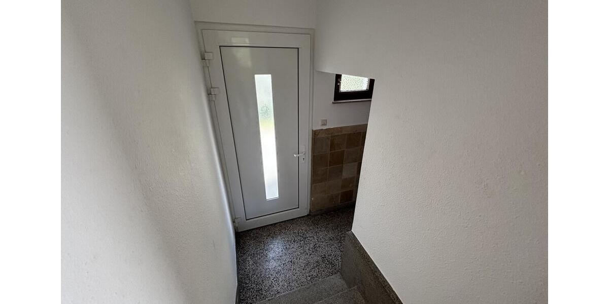 Einfamilienhaus Kernen im Remstal - 4 Zimmer, 110 m&sup2;, 1.400&euro; | Angebot:25790564