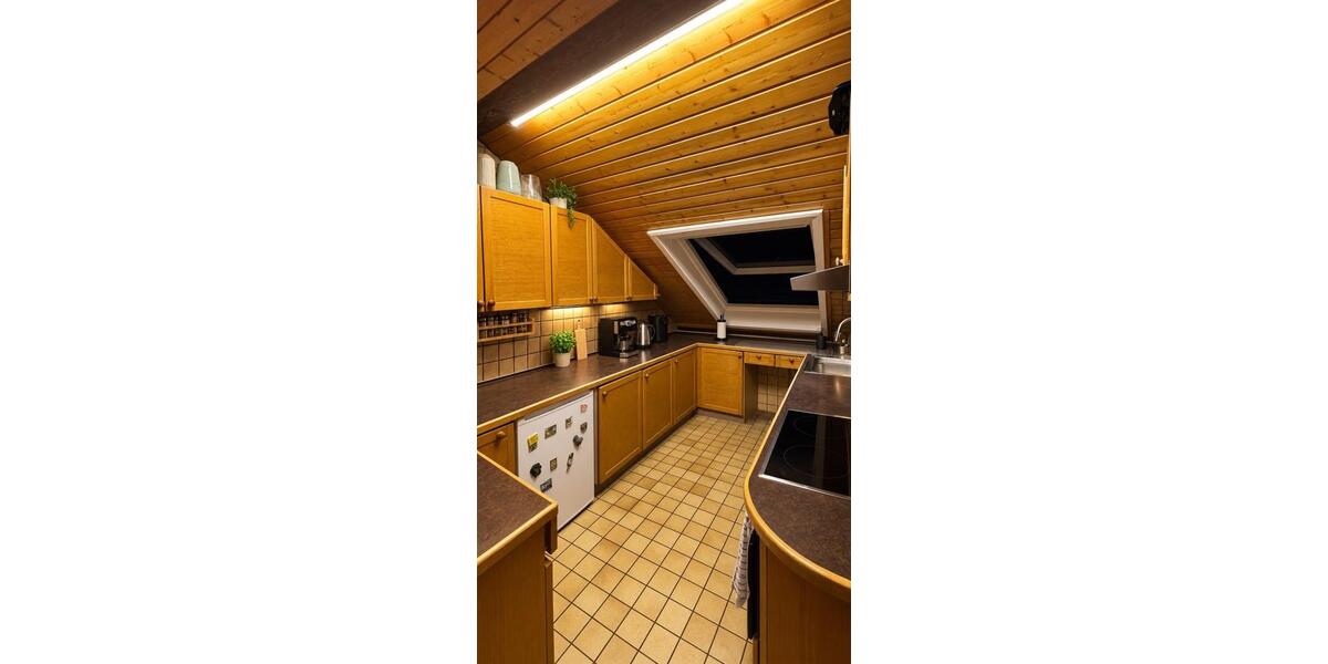 Dachgeschoßwohnung Ostfildern - 2 Zimmer, 70 m&sup2;, 750&euro; | Angebot:27595962