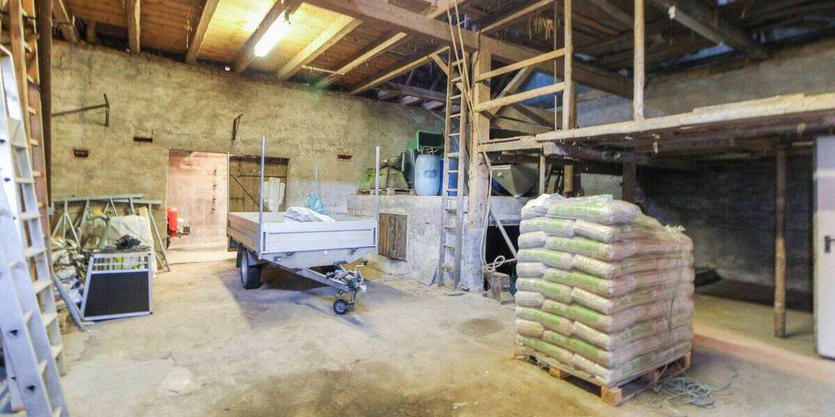 Doppelhaushälfte Erligheim - 9 Zimmer, 151 m&sup2;, 375.000&euro; | Angebot:26028535