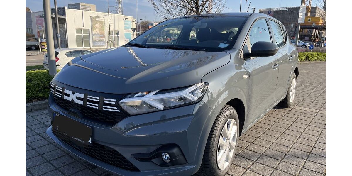 Dacia Sandero 20.000 km 15.100 &euro; Schwaigern 74193