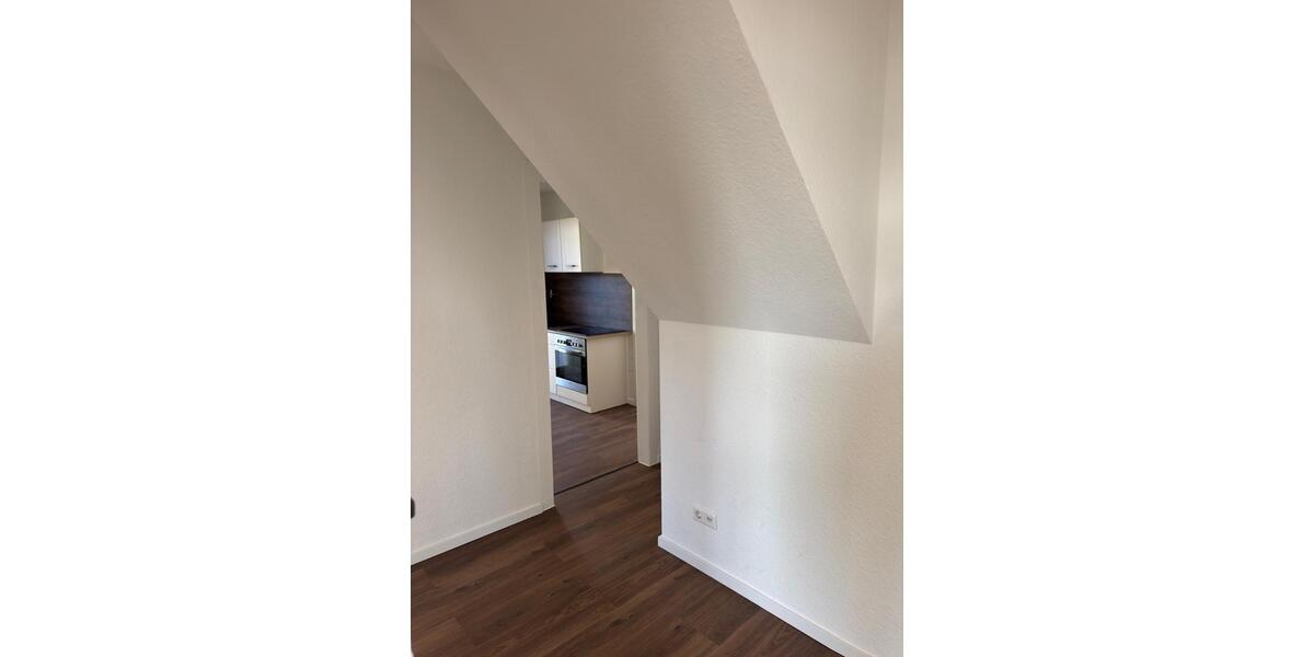 Etagenwohnung Heilbronn - 3 Zimmer, 85 m&sup2;, 1.300&euro; | Angebot:25334954