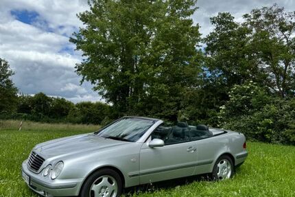 Mercedes-Benz CLK 230 132.000 km 9.200 &euro; Ludwigsburg 71638