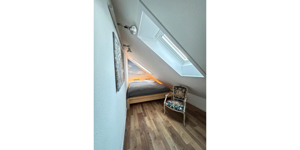 Dachgeschoßwohnung Remshalden - 2 Zimmer, 56 m&sup2;, 240.000&euro; | Angebot:27113682