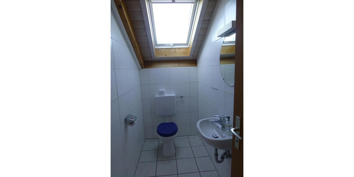 Dachgeschoßwohnung Ludwigsburg Pflugfelden - 2 Zimmer, 69 m&sup2;, 990&euro; | Angebot:25807496