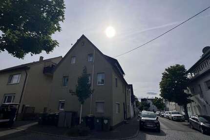 Haus Asperg - 12 Zimmer, 246 m&sup2;, 569.000&euro; | Angebot:26884633
