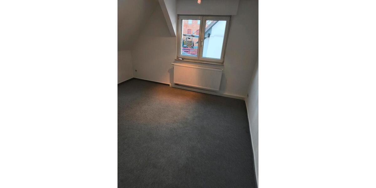 Etagenwohnung Weil der Stadt - 4 Zimmer, 110 m&sup2;, 1.800&euro; | Angebot:26393617