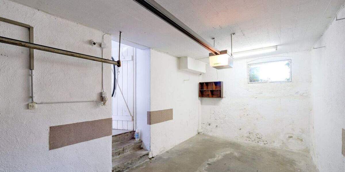 Mehrfamilienhaus, Wohnhaus Backnang - 9 Zimmer, 233 m&sup2;, 550.000&euro; | Angebot:25696179