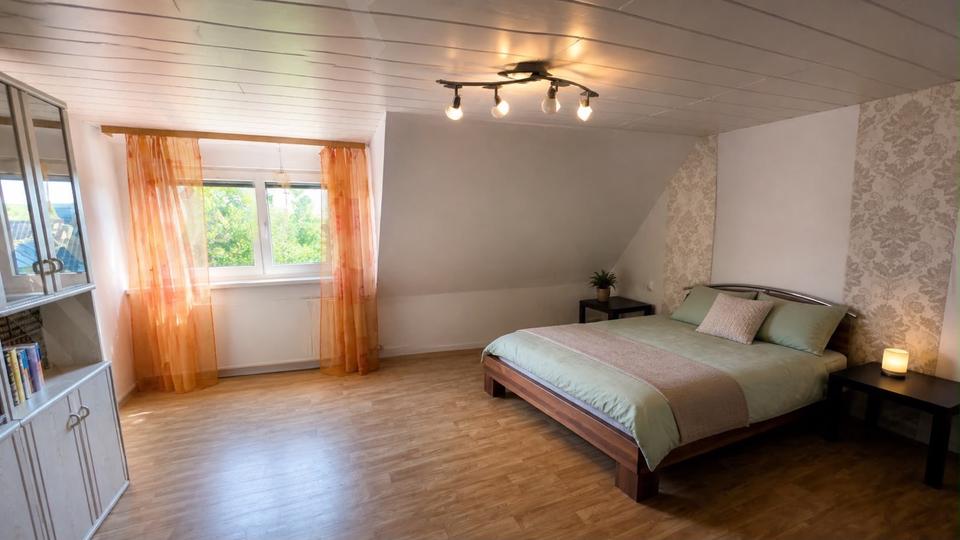 Mehrfamilienhaus, Wohnhaus Bietigheim-Bissingen Bissingen - 11 Zimmer, 300 m&sup2;, 380.000&euro; | Angebot:27079489