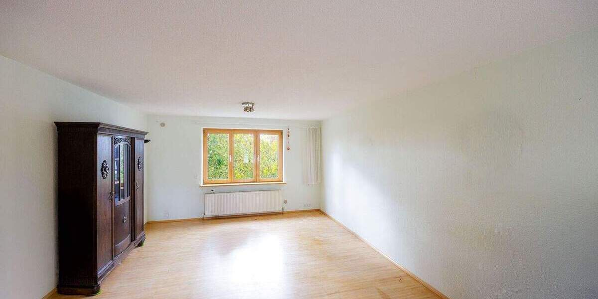 Mehrfamilienhaus, Wohnhaus Erligheim - 5 Zimmer, 112 m&sup2;, 395.000&euro; | Angebot:25697960